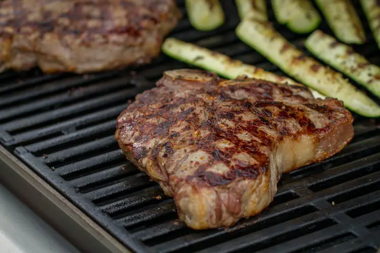5 Tips For Grilling Steak