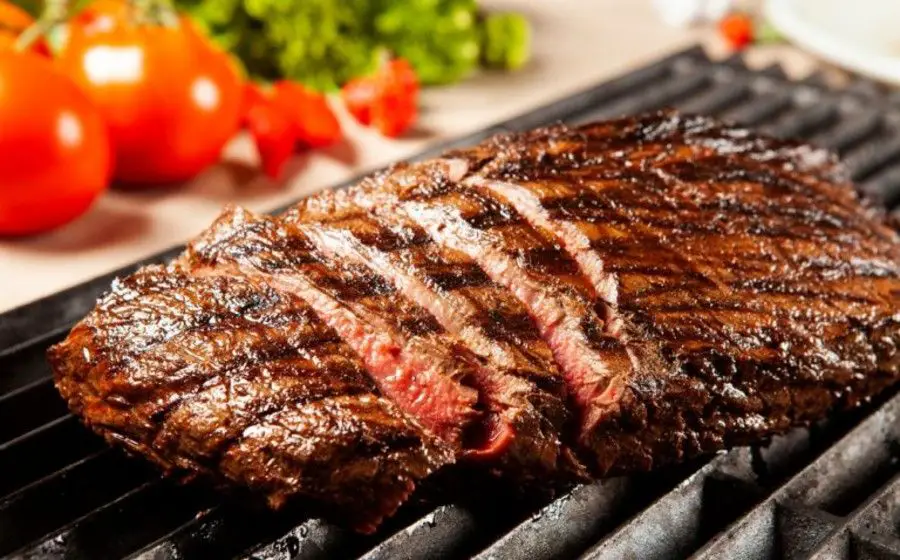 8 tips to achieve juicy beef steak at home