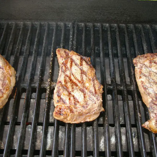 Advice on How to Grill Steaks