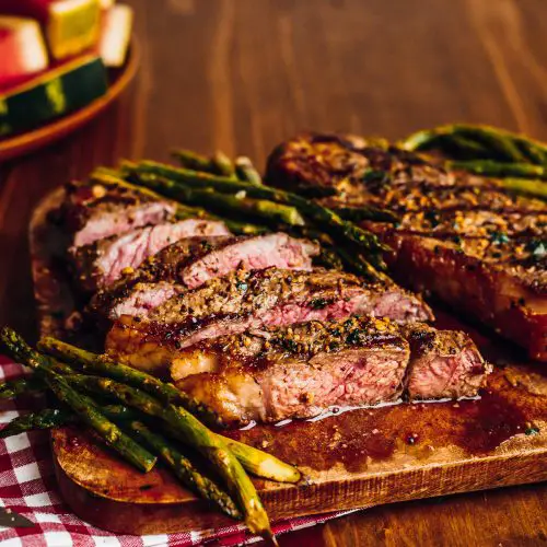 Best New York Strip Steak Grill Recipe with Asparagus