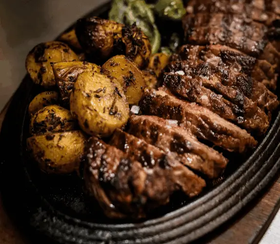 Best steaks to buy: Grocery stores with the best steaks