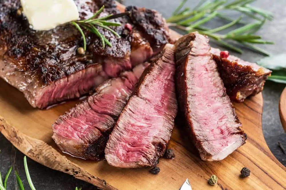 Can You Eat Medium Rare Steak While Pregnant? Temperature ...