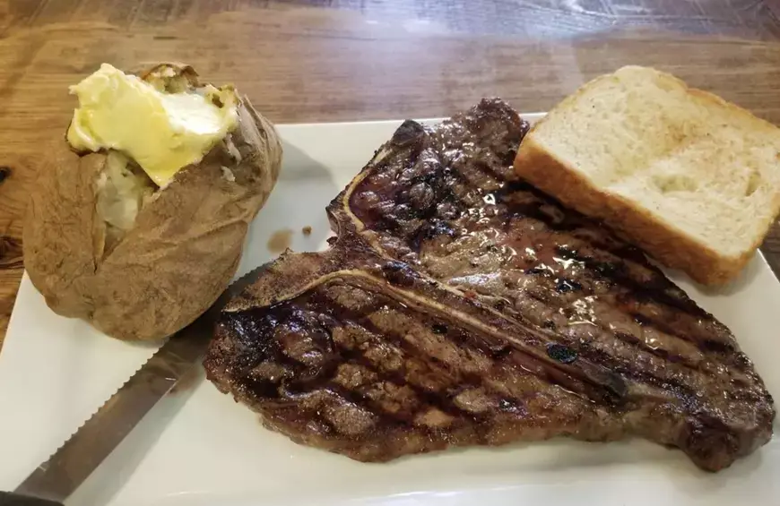 Charco Broiler Steak House (Dallas, Texas)~ America