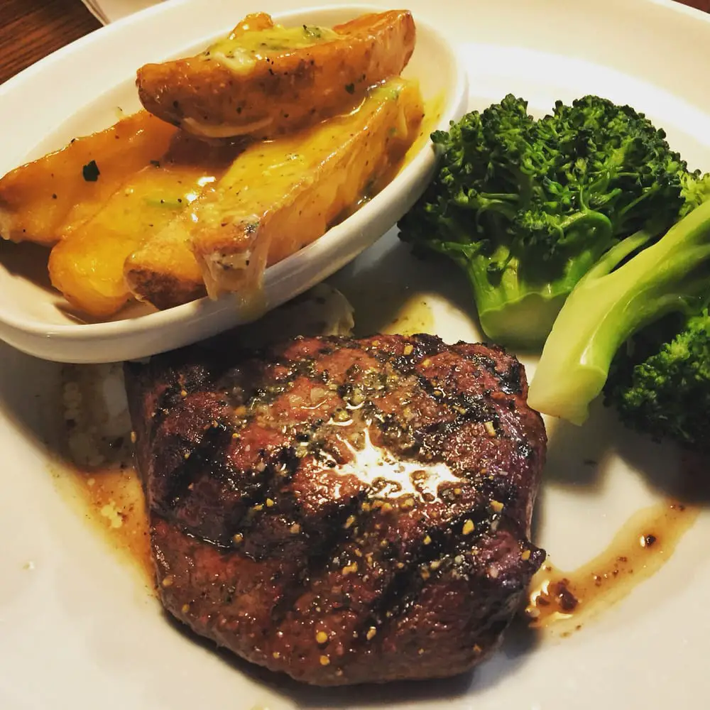 Flat iron steak w/ Parmesan Fries &  broccoli