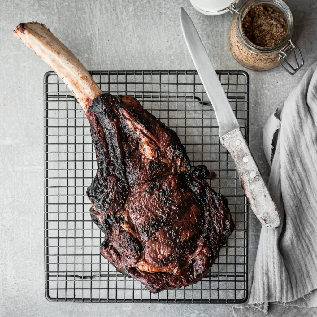 How To BBQ Tomahawk Steak Outdoors