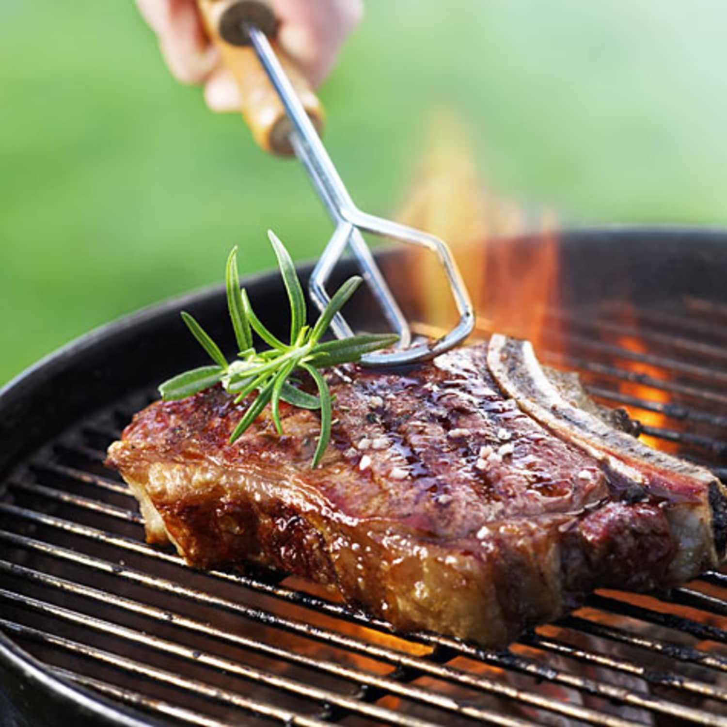 How To Grill Steak On Gas Grill Temperature