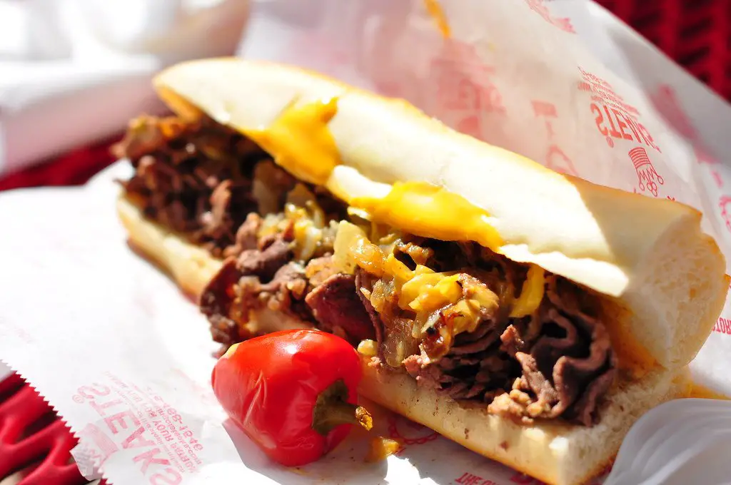 How To Make Top Trending Philly Cheesesteak Sandwich Recipes