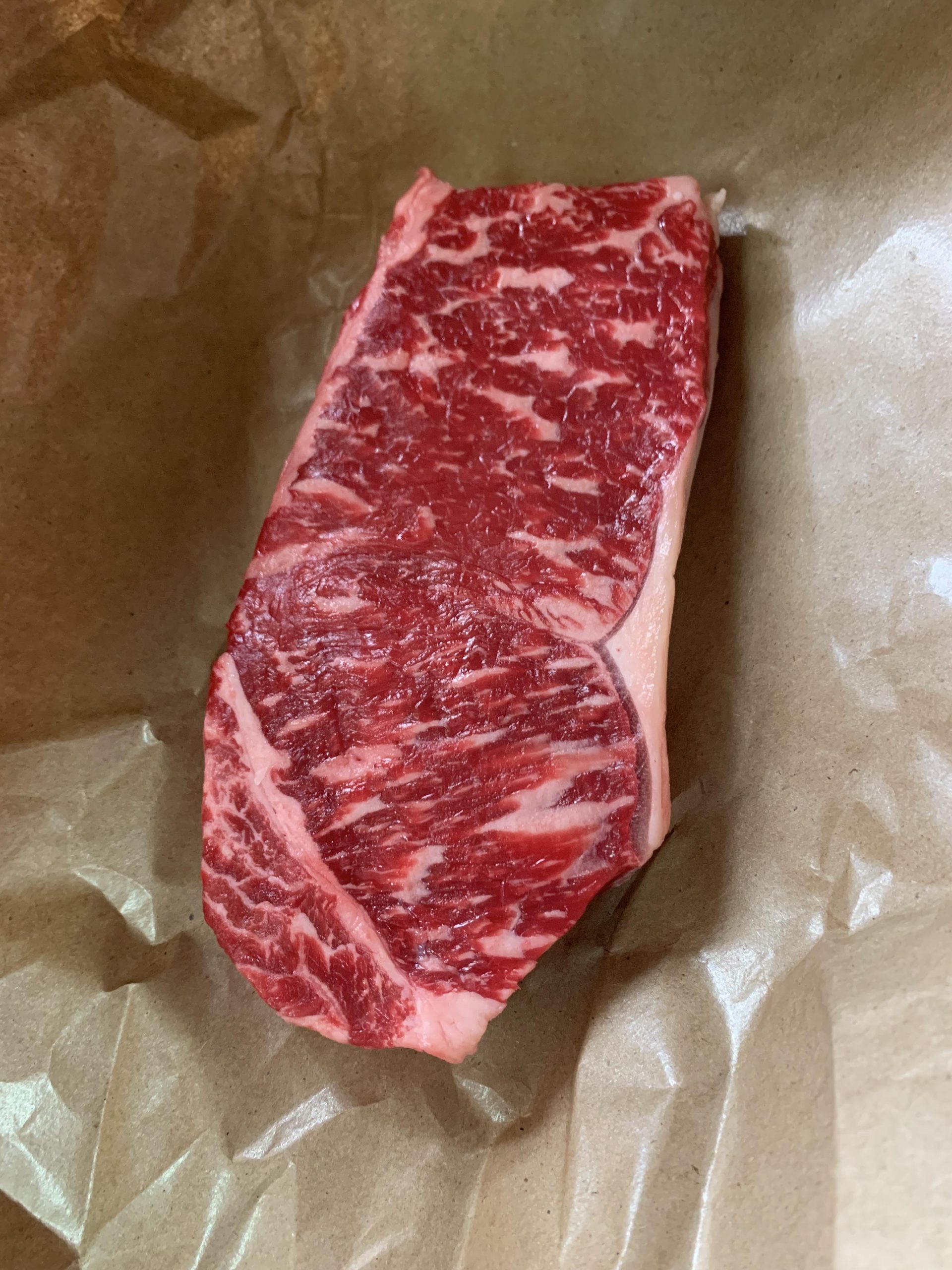 Snake River Farms American Wagyu NY Strip : steak