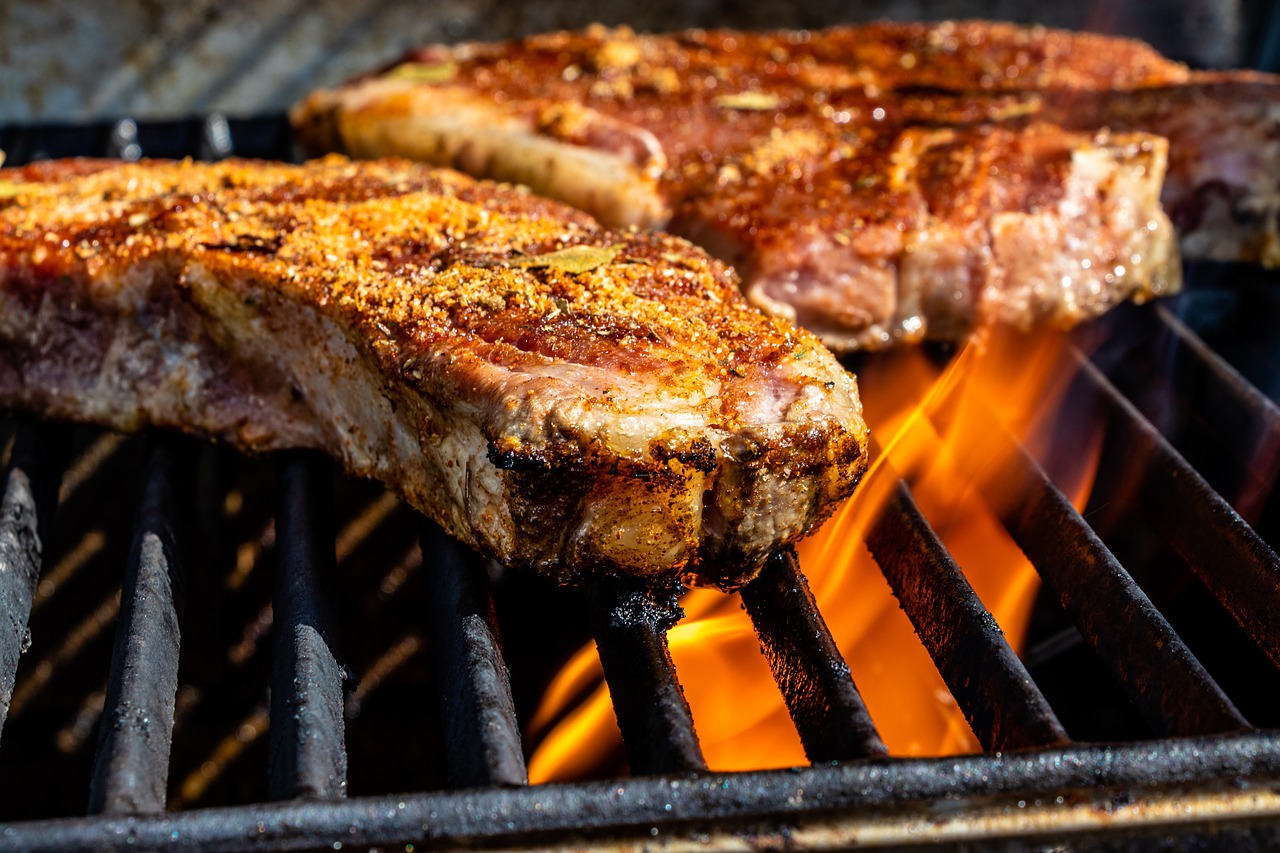 The Best Way to Charcoal Grill Steak