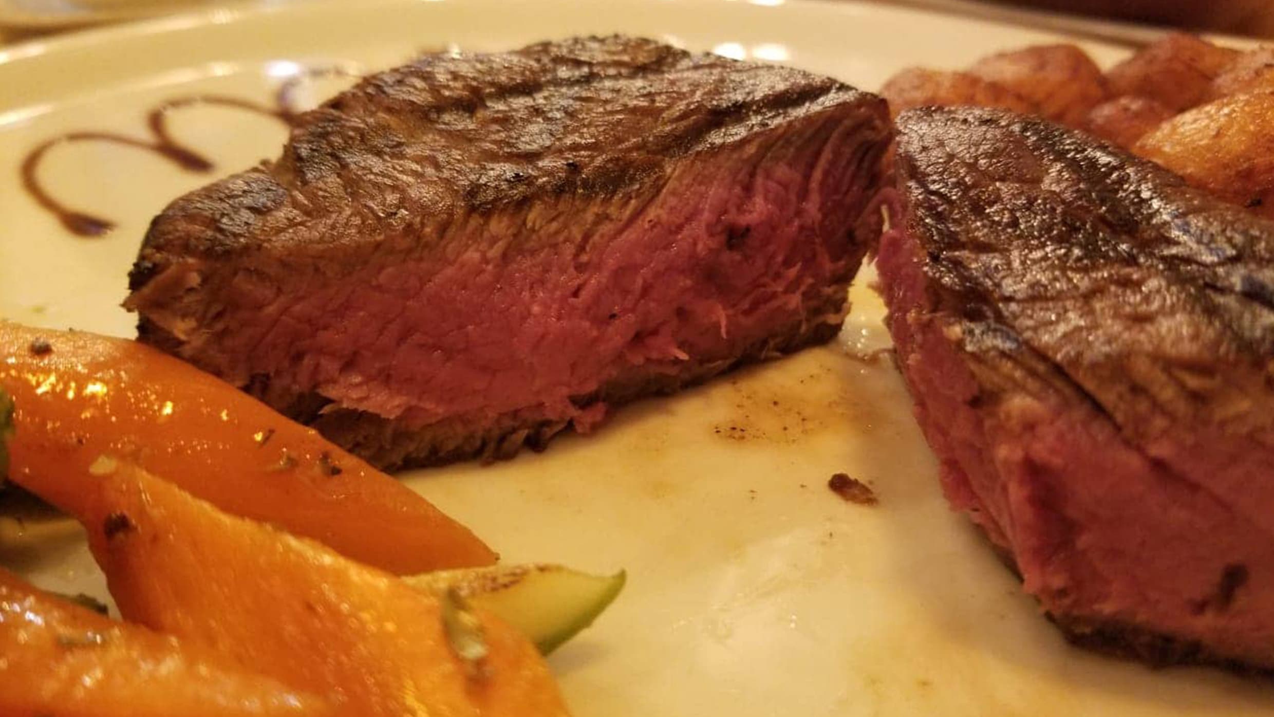 Weekend grub: Prime 109 serves steaks the way Gordon ...
