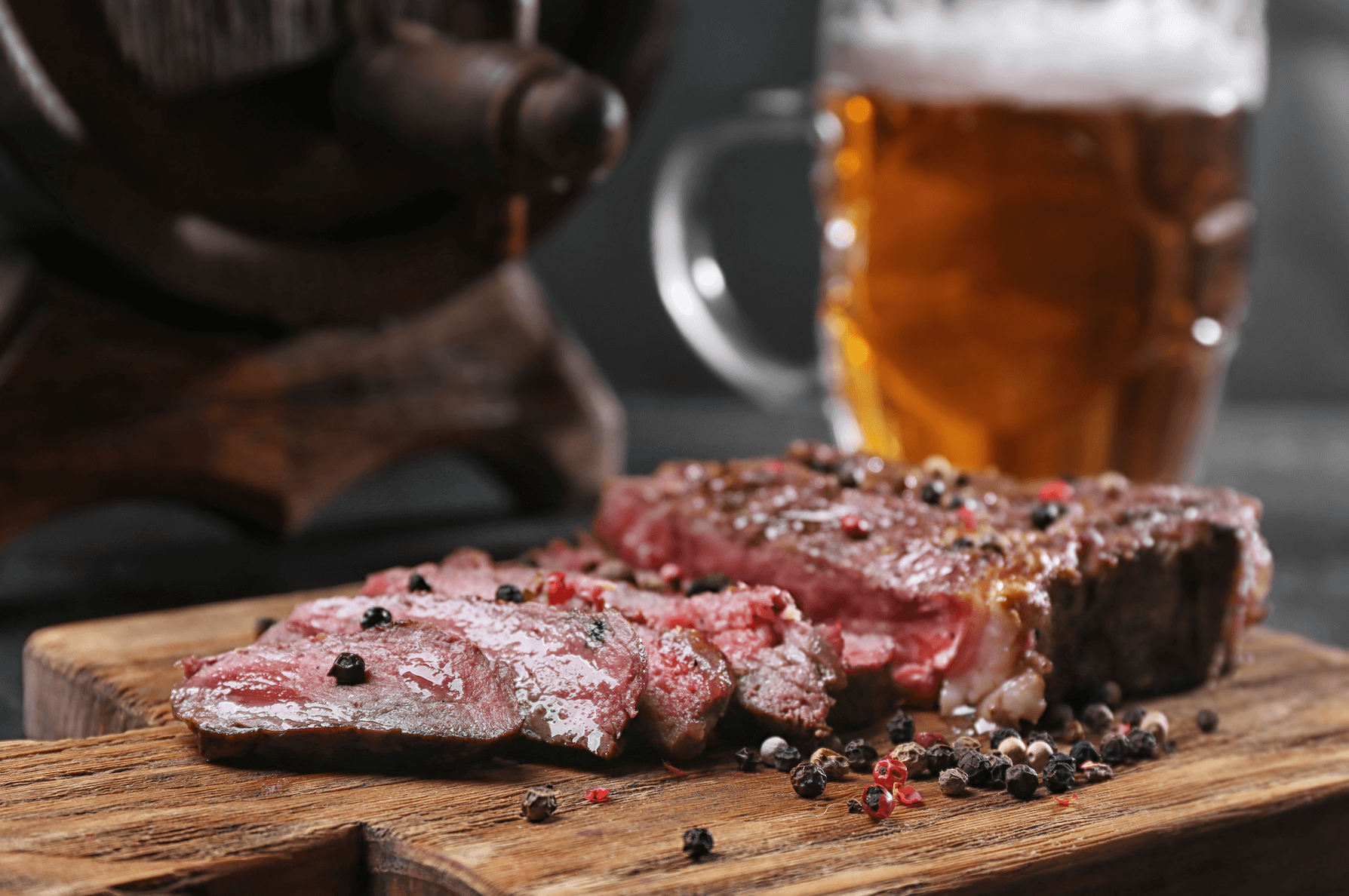 What Are the Best Types of Beer to Have With Steak?
